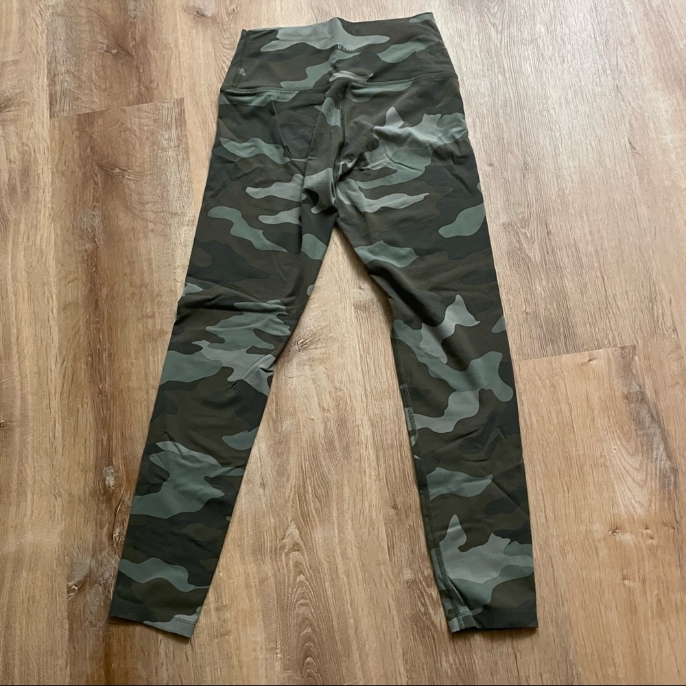 Victoria Secret PINK Ultimate Leggings